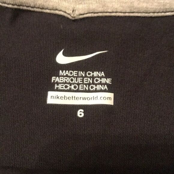 NIKE Girls "Dream Big" Long Sleeve Tee - Size 6 - Picture 4 of 5